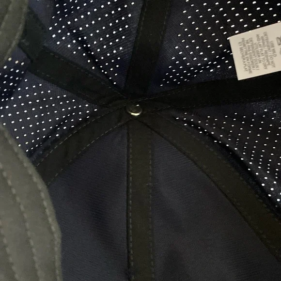 Nike Hat NWOT baseball running cap visor - Picture 3 of 9